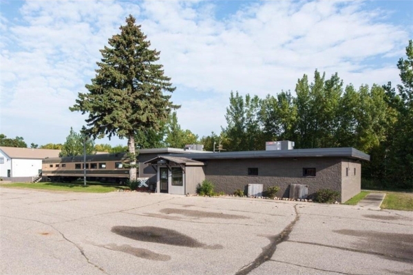 Listing Image #1 - Others for sale at 4417 County Road 82 SE, Alexandria MN 56308