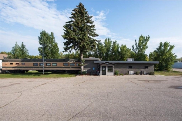 Listing Image #2 - Others for sale at 4417 County Road 82 SE, Alexandria MN 56308