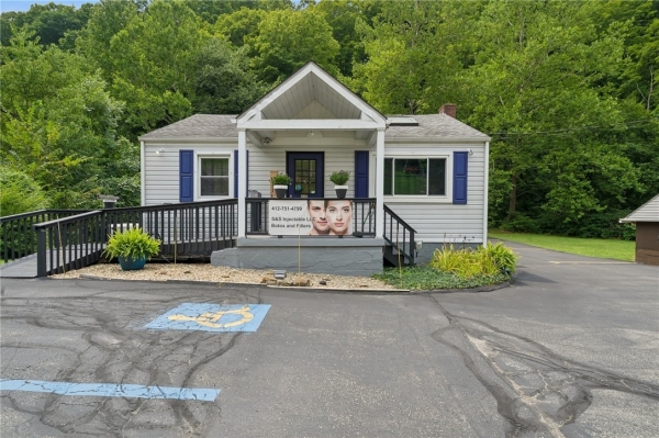 Listing Image #1 - Others for sale at 2614 Lincoln Way, White Oak PA 15131