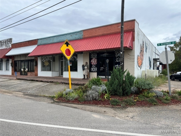 Listing Image #2 - Industrial for sale at 127 W Mckinnon Street, New Brockton AL 36351