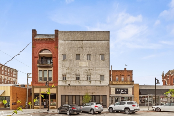 Listing Image #2 - Others for sale at 214 N 4th Street, Burlington IA 52601