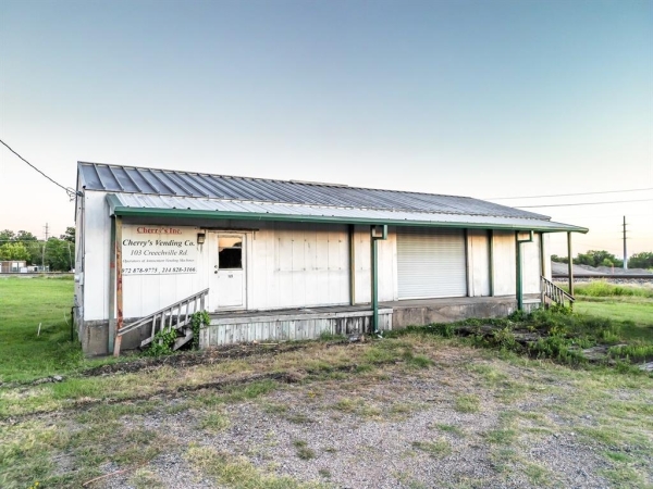 Listing Image #1 - Industrial for sale at 103 Creechville Road, Ennis TX 75119