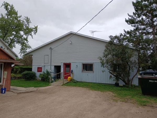 Listing Image #2 - Retail for sale at 314 E MAIN Street, SURING WI 54174