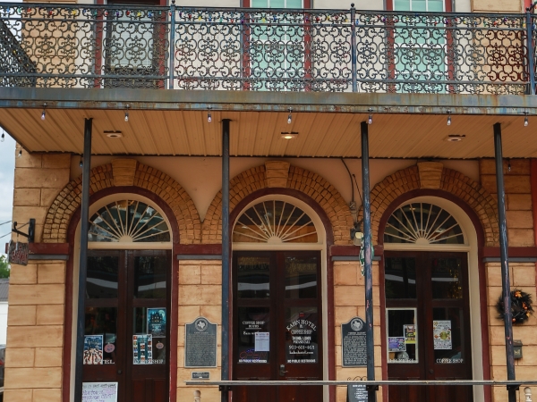 Listing Image #2 - Hotel for sale at 123 W Austin Street, Jefferson TX 75657