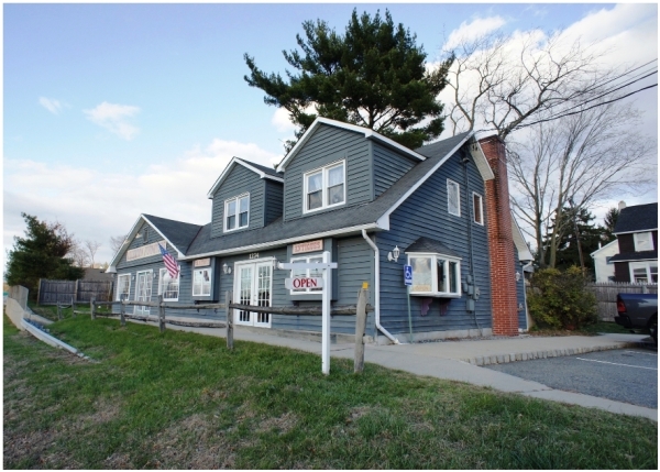 Listing Image #1 - Retail for sale at 1274 State Route 31, Lebanon NJ 08833