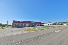 Listing Image #2 - Others for sale at 107 7th Ave NE, Ruskin FL 33570