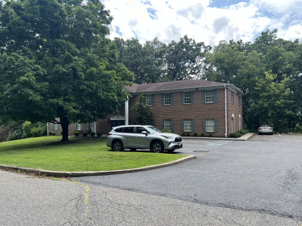 Listing Image #1 - Office for sale at 2 MANOR RD, HAMPTON NJ 08827