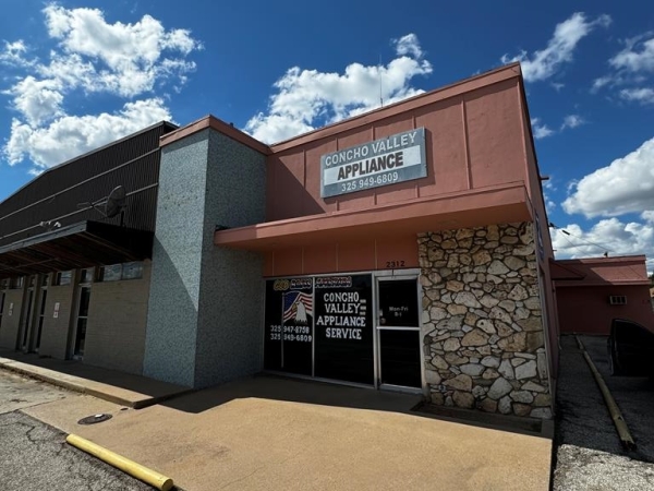 Listing Image #1 - Retail for sale at 2312 Sherwood Way, San Angelo TX 76901