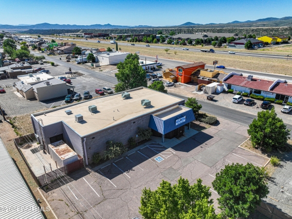 Listing Image #2 - Retail for sale at 8558 E Valley Road, Prescott Valley AZ 86314