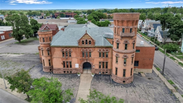 Listing Image #2 - Others for sale at 901 Main Street, Niagara Falls NY 14301