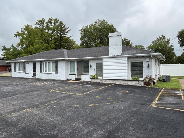 Listing Image #1 - Industrial for sale at 2 Sheryl Drive, Fairview Heights IL 62208