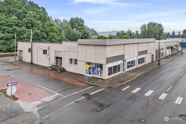 Listing Image #1 - Others for sale at 300 S Tower Avenue, Centralia WA 98531