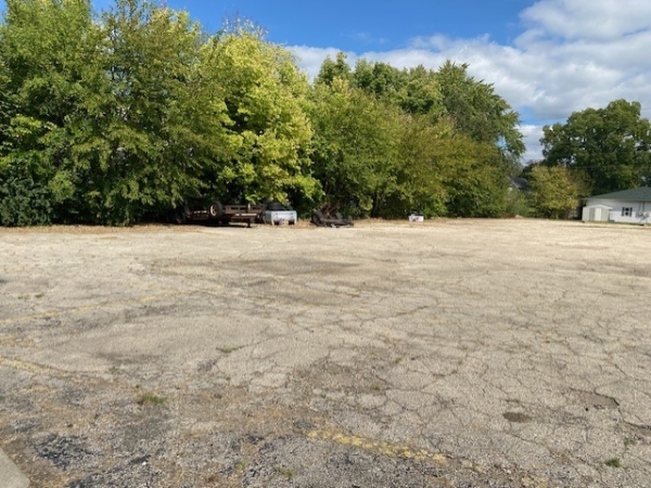 Listing Image #3 - Retail for sale at 504 Edward Street, Henry IL 61537