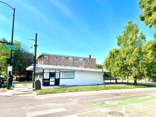 Retail property for sale in Chicago, IL