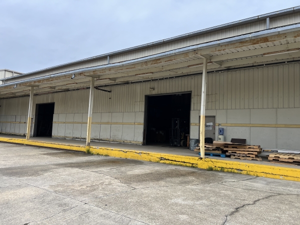Listing Image #3 - Industrial for sale at 735 N Fairfield Dr, Pensacola FL 32506