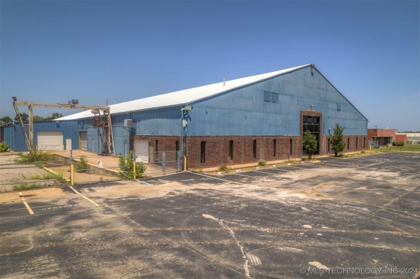 Listing Image #2 - Others for sale at 7655 E 41st Street, Tulsa OK 74145