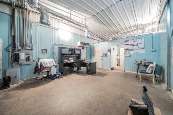 Listing Image #3 - Others for sale at 3360 Fm 308, Milford TX 76670