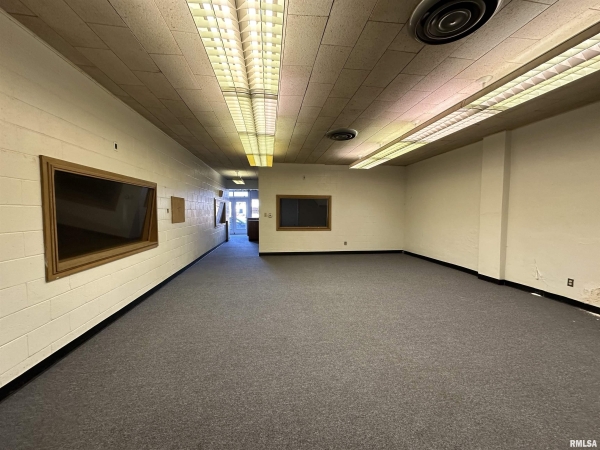 Listing Image #3 - Others for sale at 119 W CARROLL Street, Macomb IL 61455