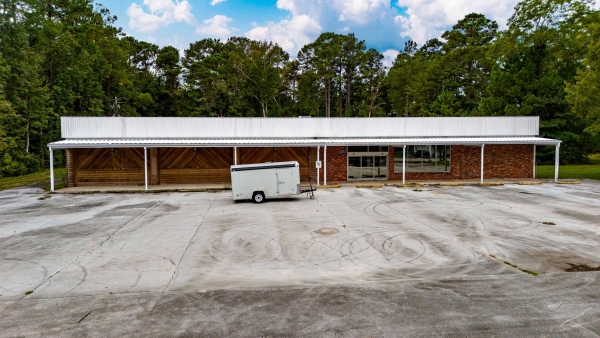 Listing Image #2 - Retail for sale at 8434 NC 306 Hwy S., Arapahoe NC 28510