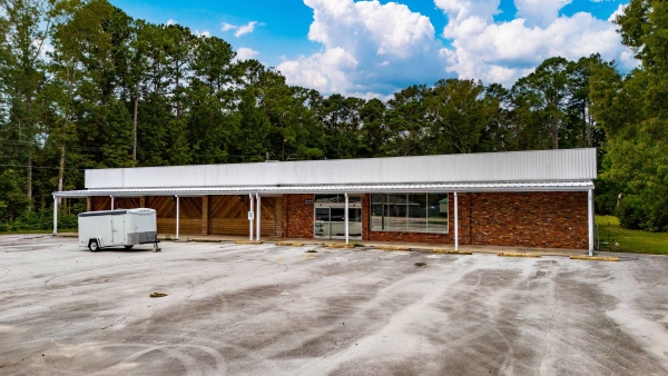 Listing Image #3 - Retail for sale at 8434 NC 306 Hwy S., Arapahoe NC 28510