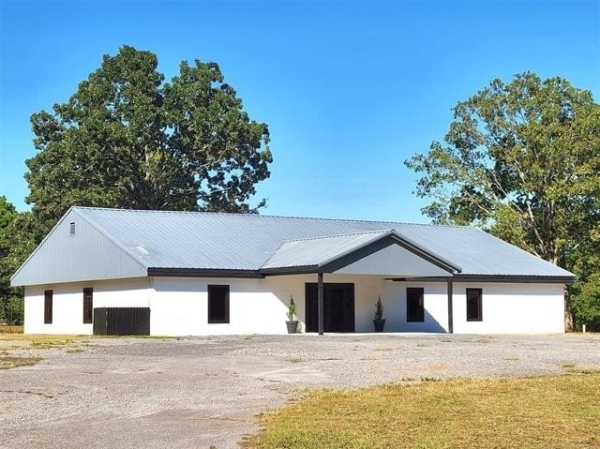 Listing Image #1 - Others for sale at 1390 N Legion Drive, Tahlequah OK 74464