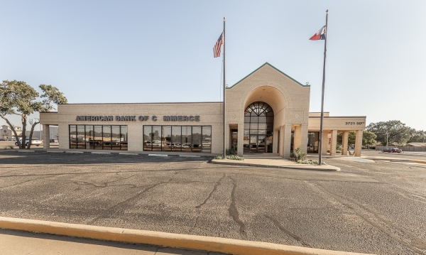 Listing Image #3 - Office for sale at 3721 50th Street, Lubbock TX 79413