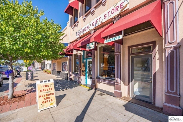 Listing Image #2 - Others for sale at 642 Main Street 644 Main S, Red Bluff CA 96080