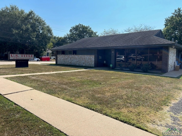 Listing Image #2 - Others for sale at 402 W Bowie, Marshall TX 75670