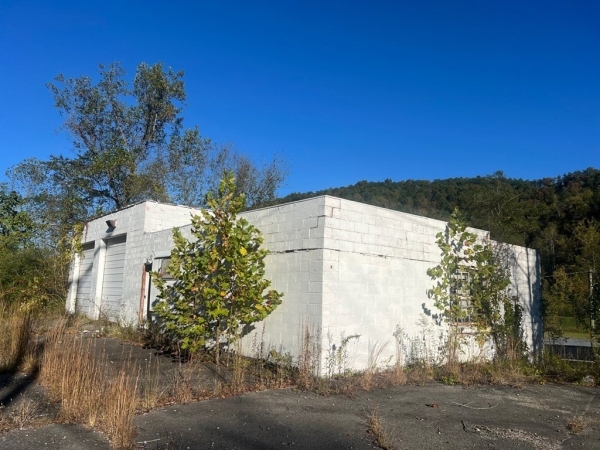 Listing Image #3 - Others for sale at 4821 St. Hwy 404, Blue River KY 41607