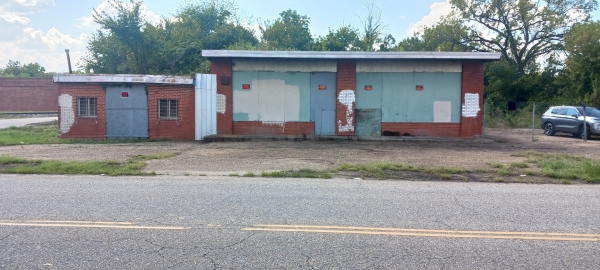 Listing Image #1 - Industrial for sale at 1407 North Court St, Montgomery AL 36104