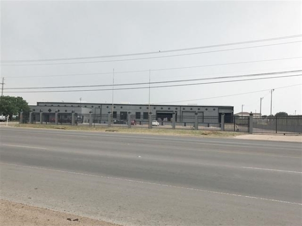 Listing Image #1 - Industrial for sale at 5941 U.S. Hwy 359, Laredo TX 78043