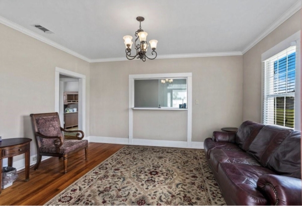 Listing Image #3 - Retail for sale at 1515 Common St, Lake Charles LA 70601