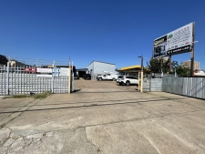 Listing Image #3 - Industrial for sale at 7636 Clarewood, Houston TX 77036