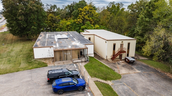 Listing Image #3 - Office for sale at 12905 Emerson Avenue, Parkersburg WV 26104 Listing Image #3 - Office for sale at 12905 Emerson Avenue, Parkersburg WV 26104