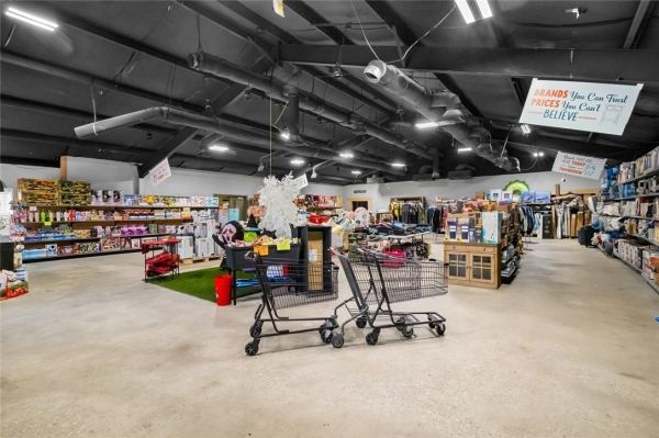 Listing Image #3 - Retail for sale at 16202 HWY 59, Neosho MO 64850