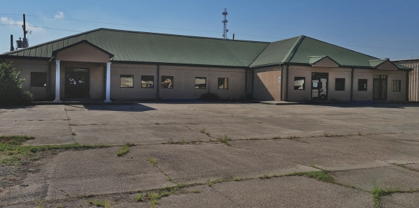 Listing Image #1 - Office for sale at 25073 HWY 1, Plaquemine LA 70764
