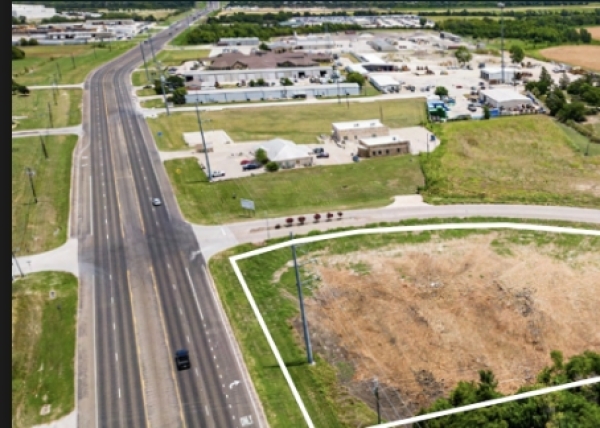 Listing Image #3 - Land for sale at TBD Bagby Ave & Alliance Parkway, Hewitt TX 76643