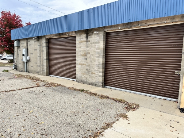 Listing Image #1 - Industrial for sale at 527 W Dakota Street, Spring Valley IL 61362