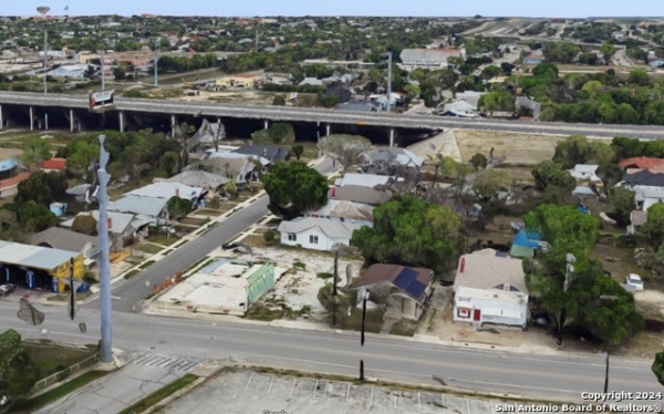 Listing Image #3 - Others for sale at 2102 S Presa St, San Antonio TX 78210