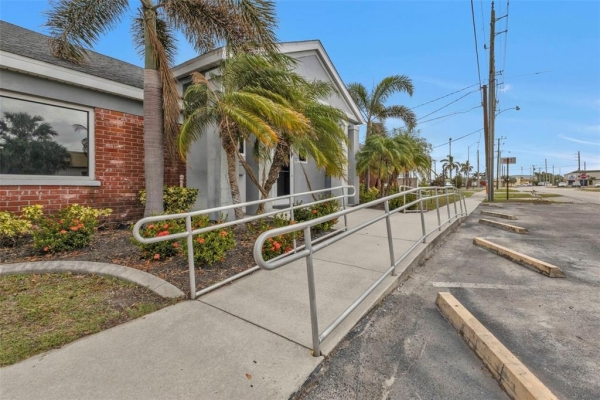 Listing Image #3 - Others for sale at 128 W Charlotte Avenue , 117B, Punta Gorda FL 33950