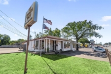 Retail property for sale in Fort Worth, TX