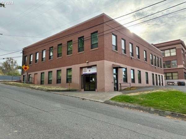 Listing Image #2 - Industrial for sale at 721 SE 3RD ST, Pendleton OR 97801