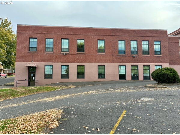 Listing Image #3 - Industrial for sale at 721 SE 3RD ST, Pendleton OR 97801