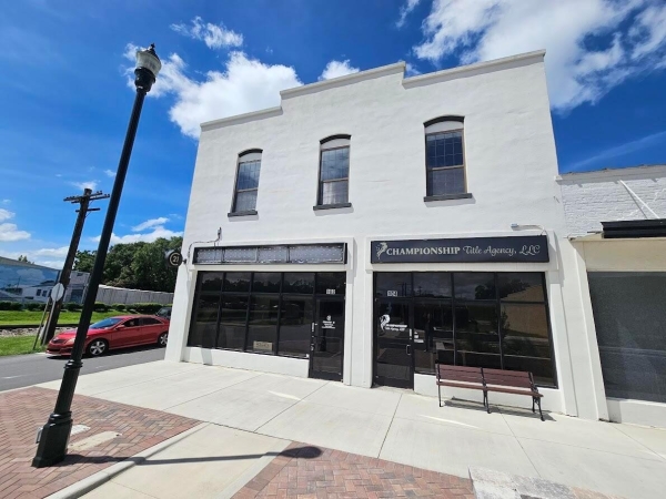 Listing Image #1 - Others for sale at 104 Main Street, Crestview FL 32536