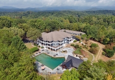 Listing Image #3 - Hotel for sale at 987 Shenendoa Dr, Ellijay GA 30540