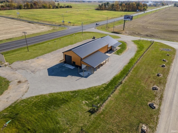 Listing Image #3 - Retail for sale at 0035 W 700 N, Howe IN 46746