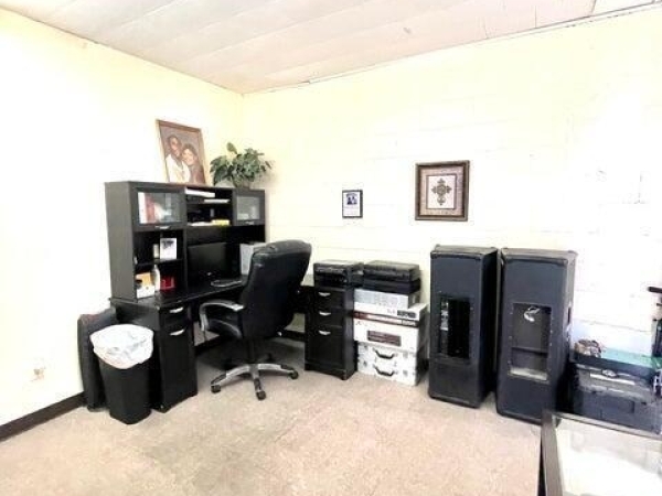 Listing Image #2 - Others for sale at 1503 Market St Street, Pascagoula MS 39567