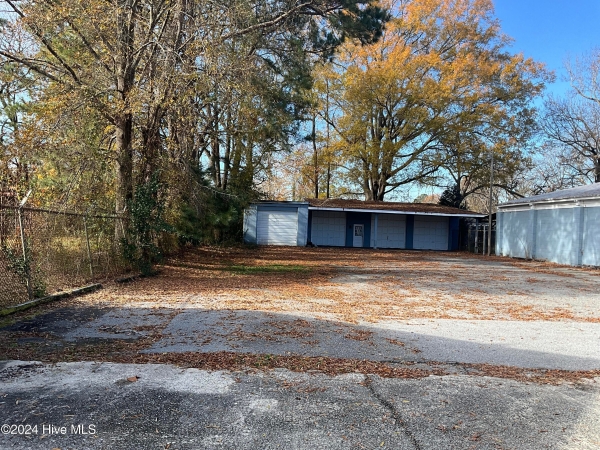 Listing Image #3 - Others for sale at 4392 Lee Street, Ayden NC 28513