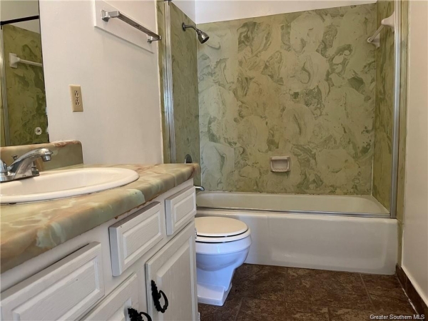 Listing Image #3 - Others for sale at 3001 Hodges Street, Lake Charles LA 70601