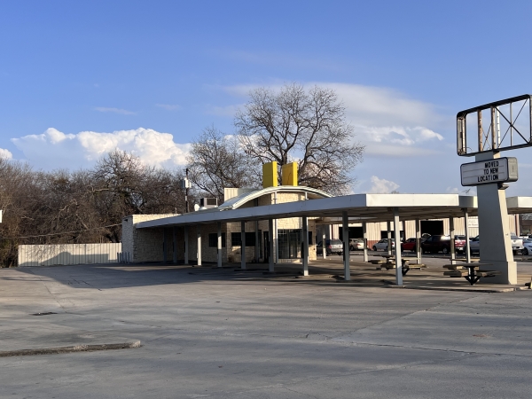 Listing Image #1 - Retail for sale at 1304 Chico Highway, Bridgeport TX 76426